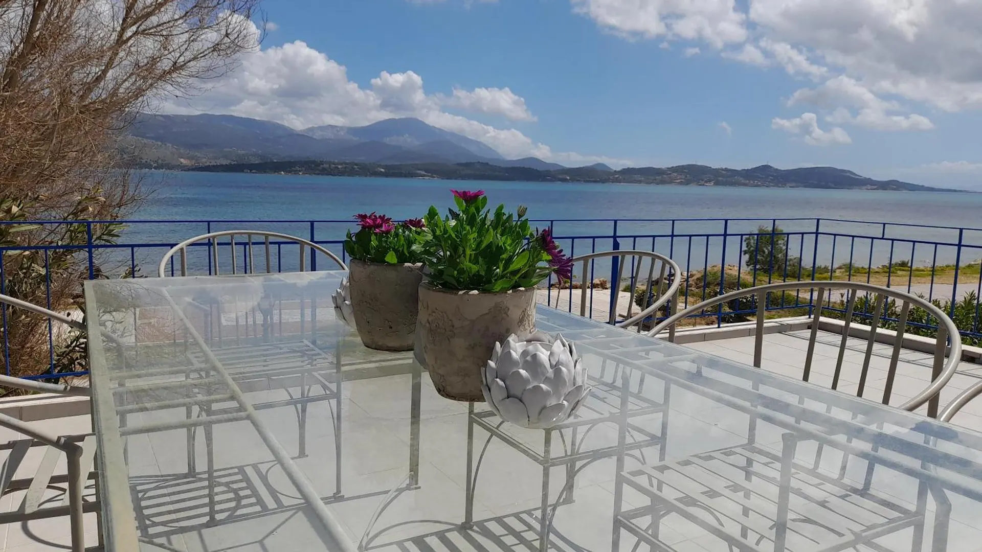 The Blue Door Hotel Lixouri Holiday home